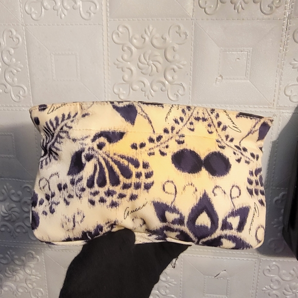 GUCCI by TOM FORD 2000 Navy 9Abstract Floral Canvas Toiletry Pouch Bag Authentic - Picture 4 of 16